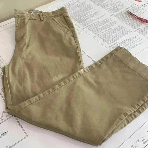 Old Navy pants - Picture 1 of 6